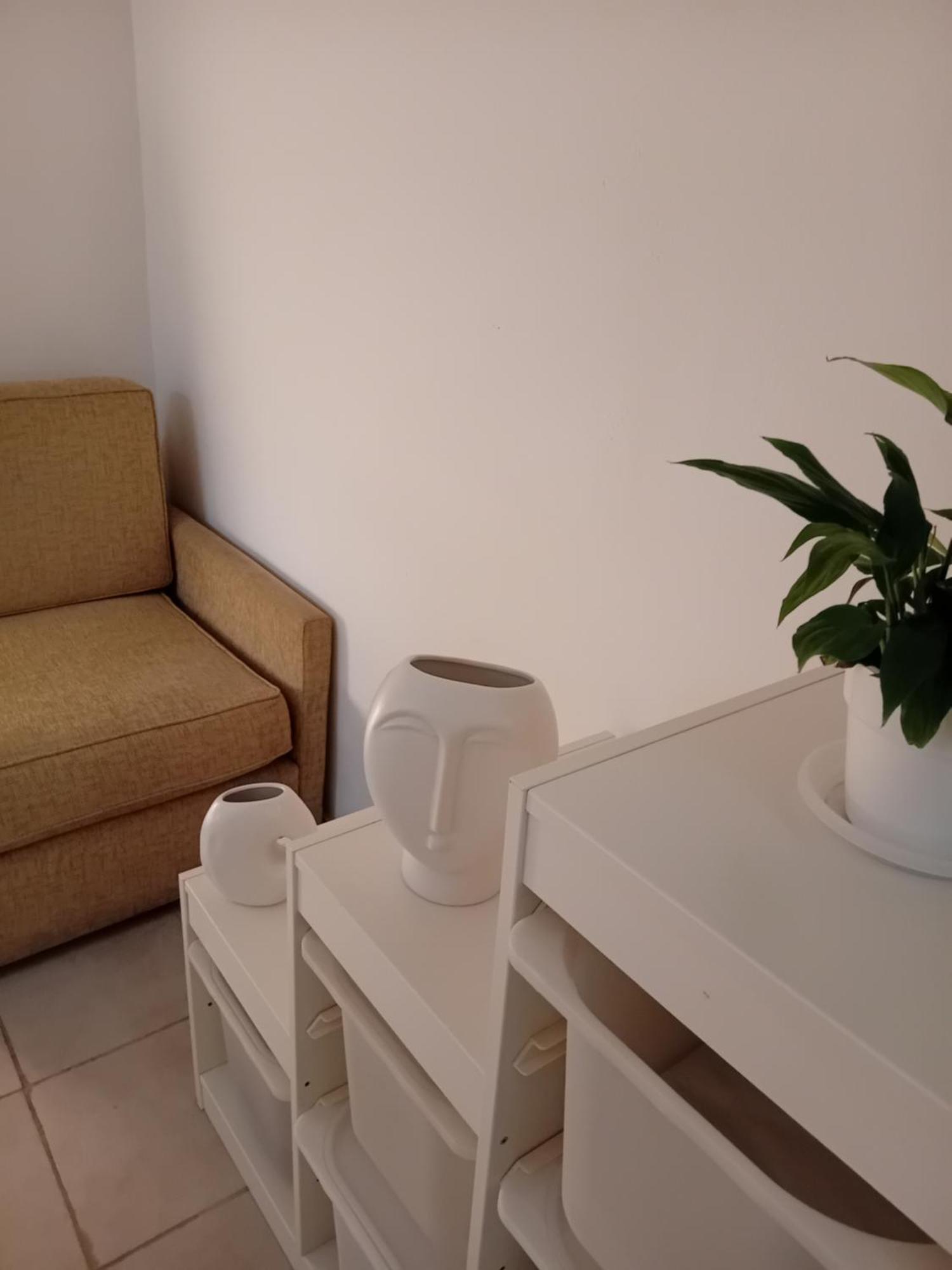 Vestige Basement Apartment 아테네 외부 사진